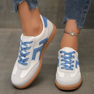 Colorblock Lace - Up Sneakers – Casual Retro - Inspired Style - Post & Poppy