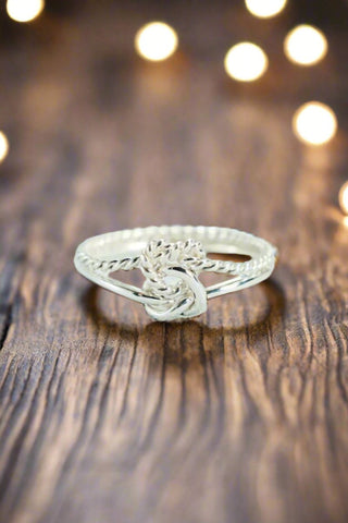 Sterling Silver Knotted Ring - Post & Poppy